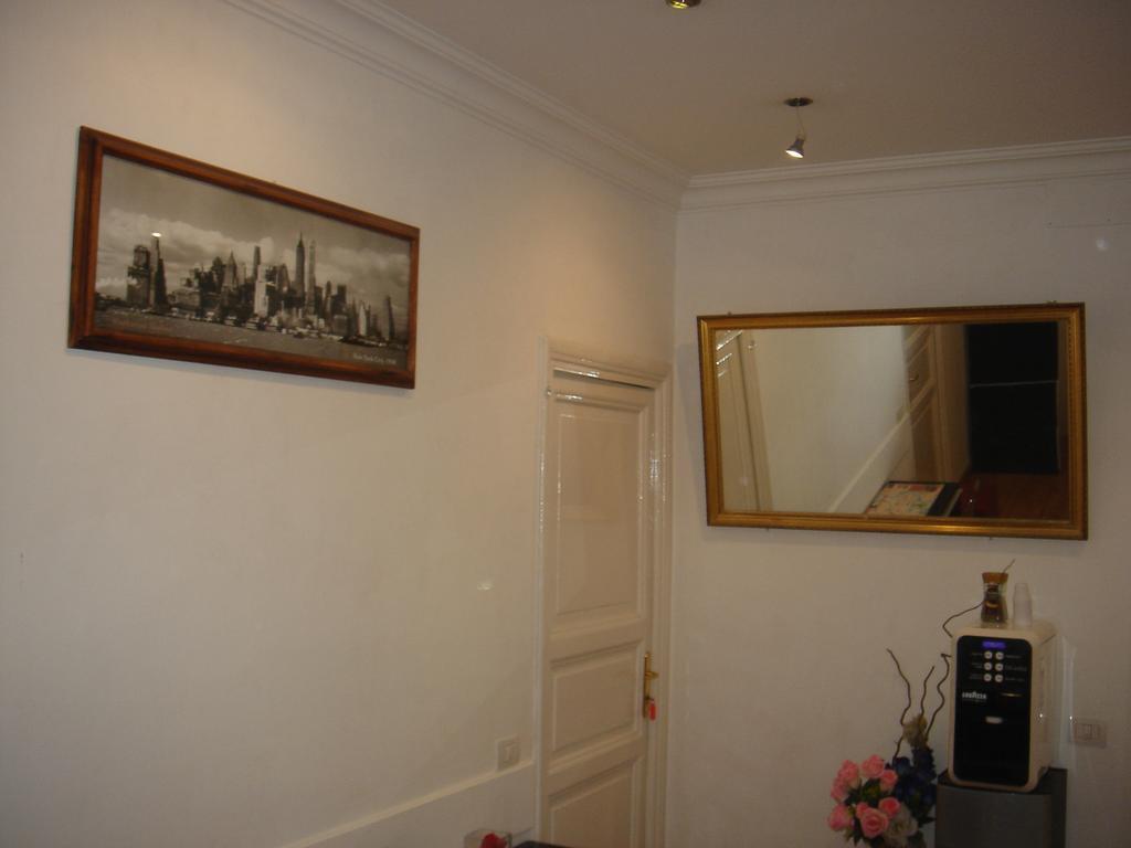 Bed & Breakfast Flavia 84 Rome Ruang foto